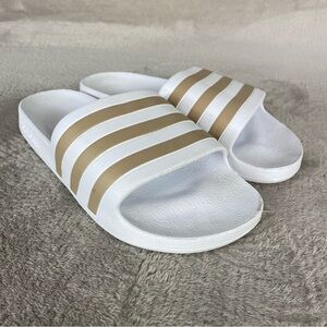 Adidas Adilette Aqua Slide Womens Sandals Size 6 White Gold Slip On Water